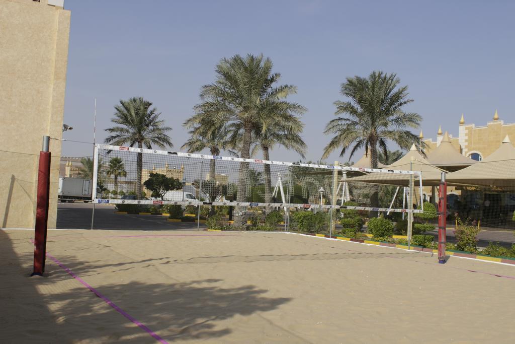 Tio Sea Resort Al Khor Buitenkant foto Al-Shaab Village