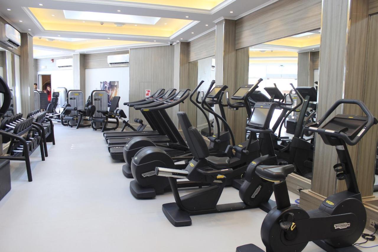 Tio Sea Resort Al Khor Buitenkant foto The gym at the hotel