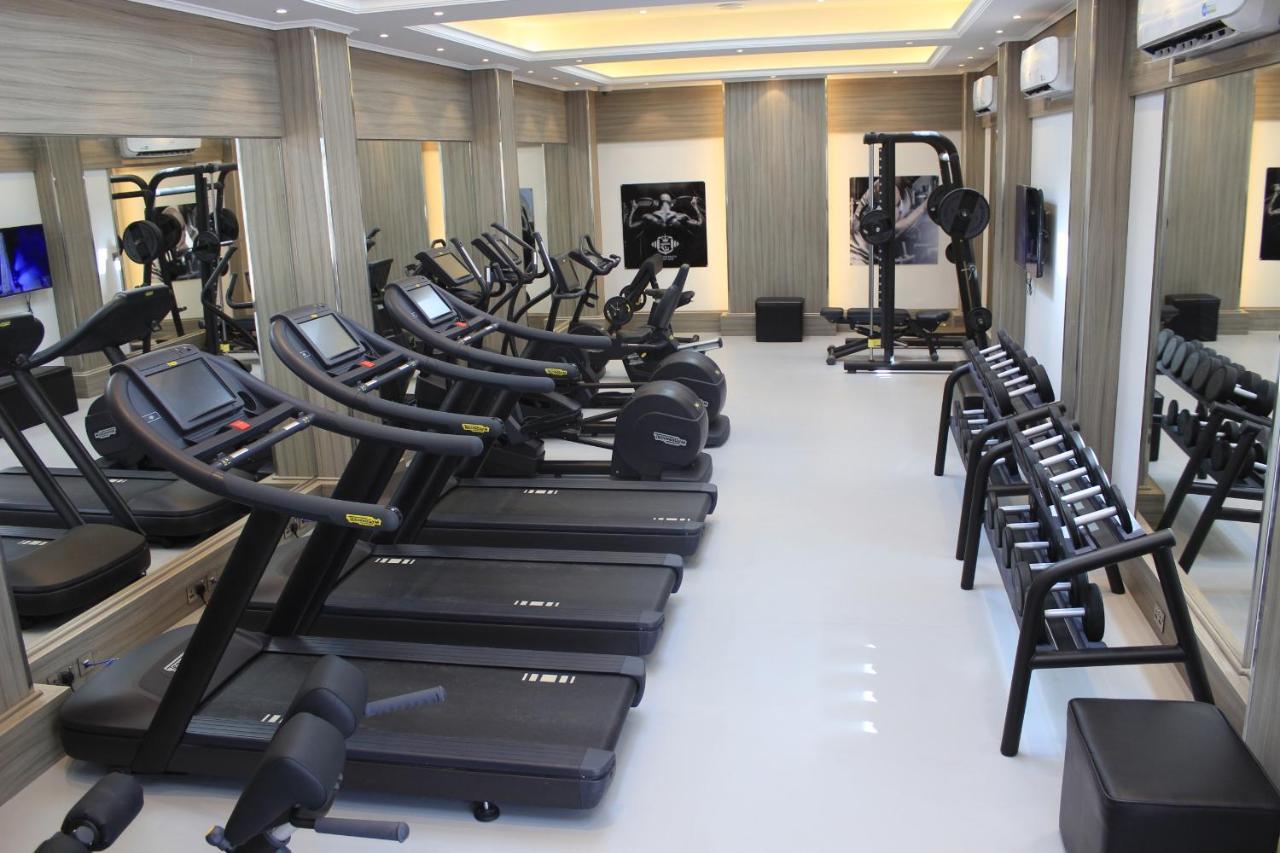 Tio Sea Resort Al Khor Buitenkant foto A gym in the UK